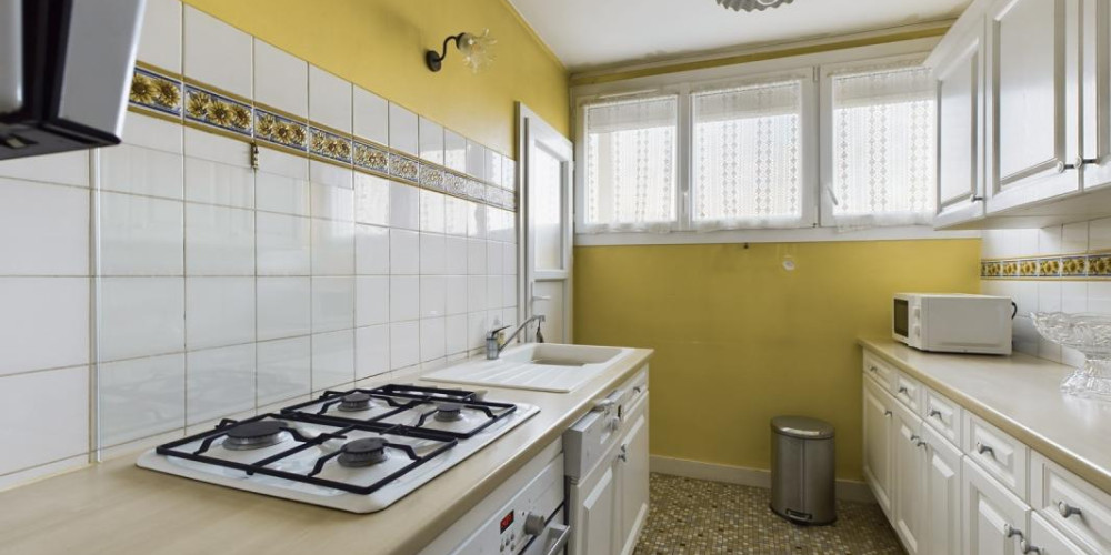 appartement à BORDEAUX (33000)