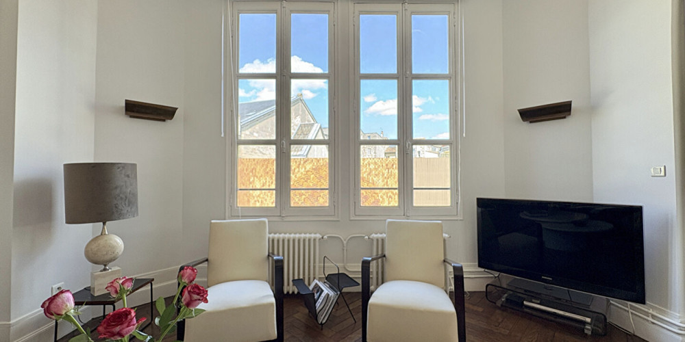 appartement à BORDEAUX (33000)