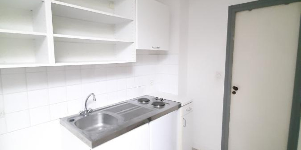 appartement à BORDEAUX (33000)