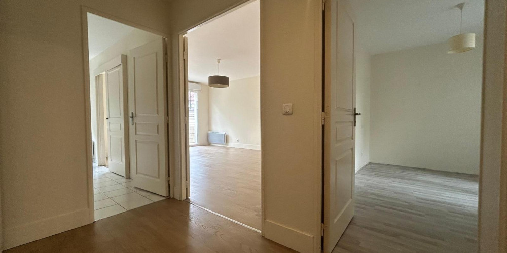 appartement à BORDEAUX (33000)
