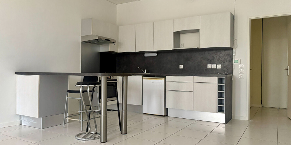 appartement à BORDEAUX (33100)