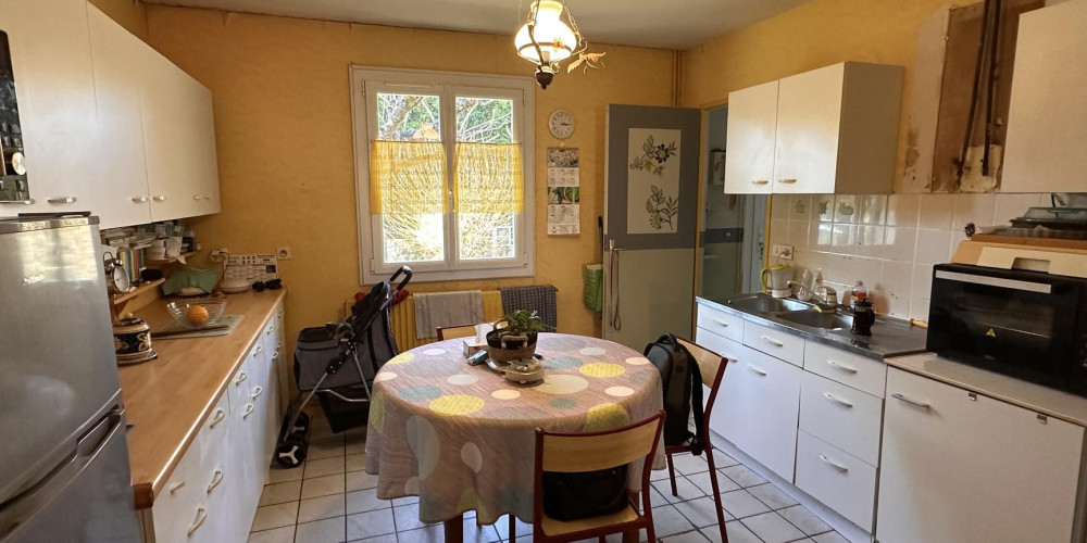 maison à CENAC (33360)