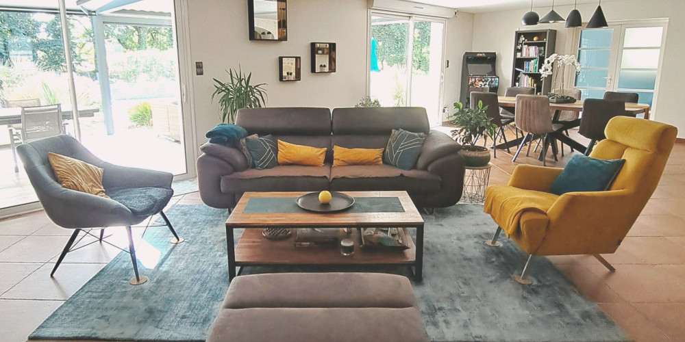 maison à VAYRES (33870)