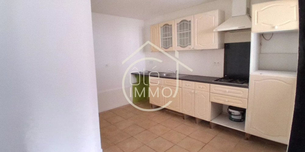 appartement à CASTILLON LA BATAILLE (33350)