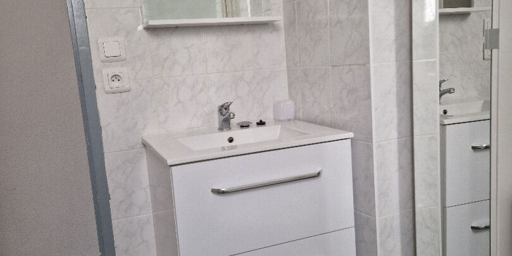 appartement à BORDEAUX (33800)