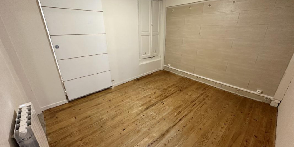 appartement à BORDEAUX (33000)