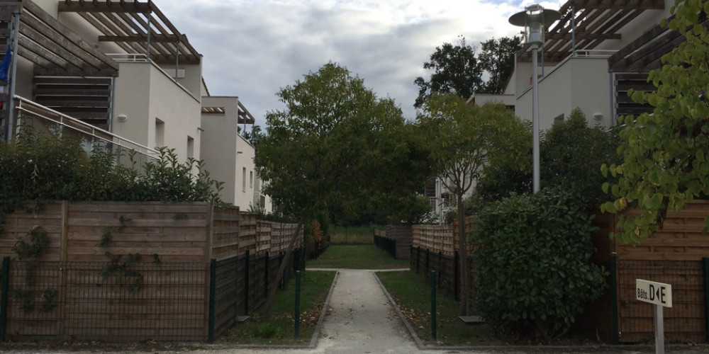 appartement à CADAUJAC (33140)