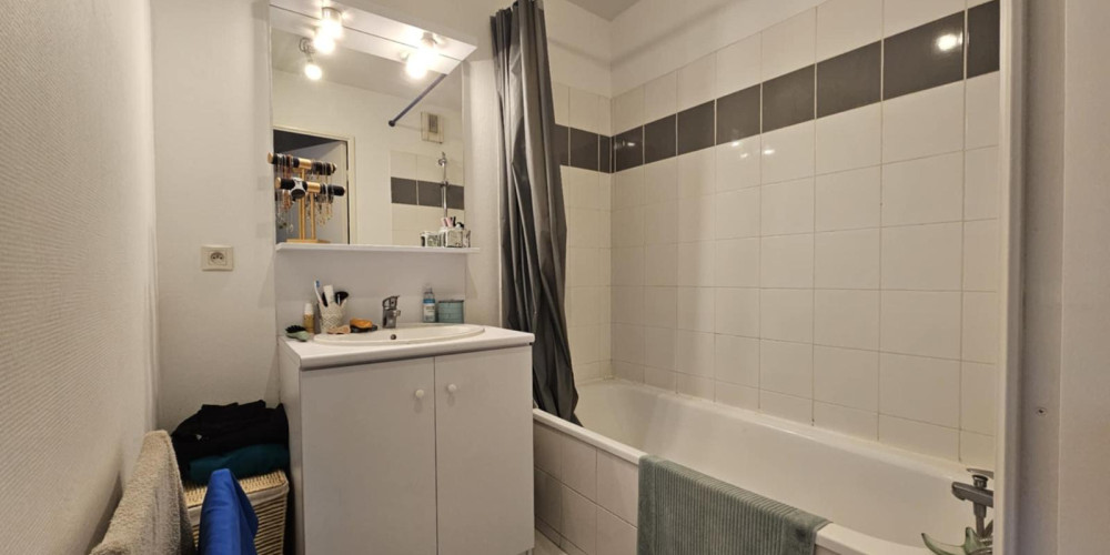 appartement à BORDEAUX (33000)
