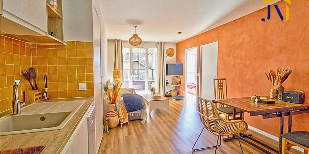 appartement à BORDEAUX (33000)