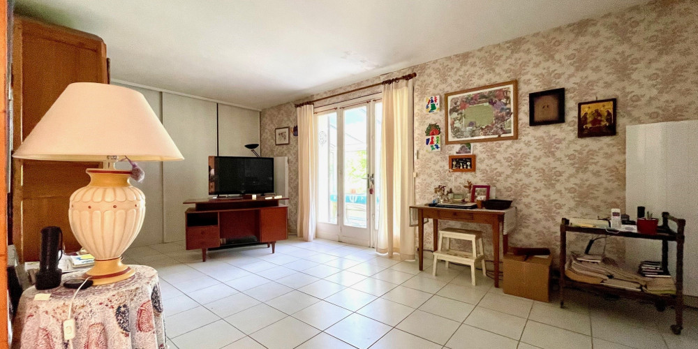 maison à VERDELAIS (33490)