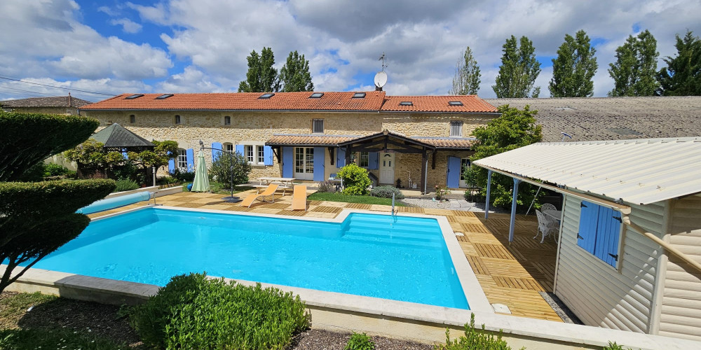 maison à SAUVETERRE DE GUYENNE (33540)