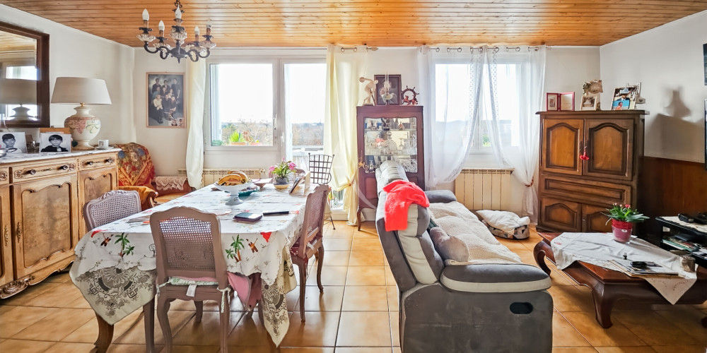 appartement à VILLENAVE D ORNON (33140)