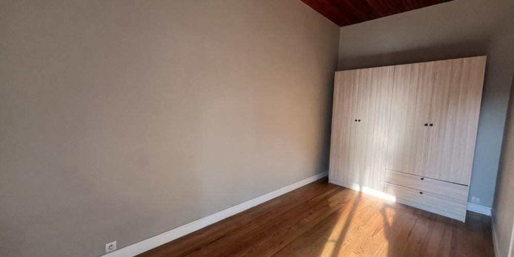 appartement à BORDEAUX (33800)
