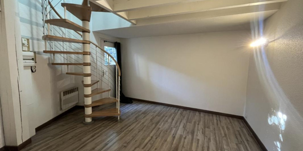 appartement à BORDEAUX (33000)