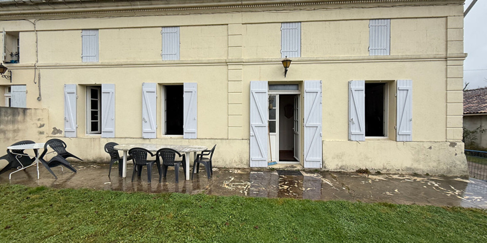 maison à COUTRAS (33230)