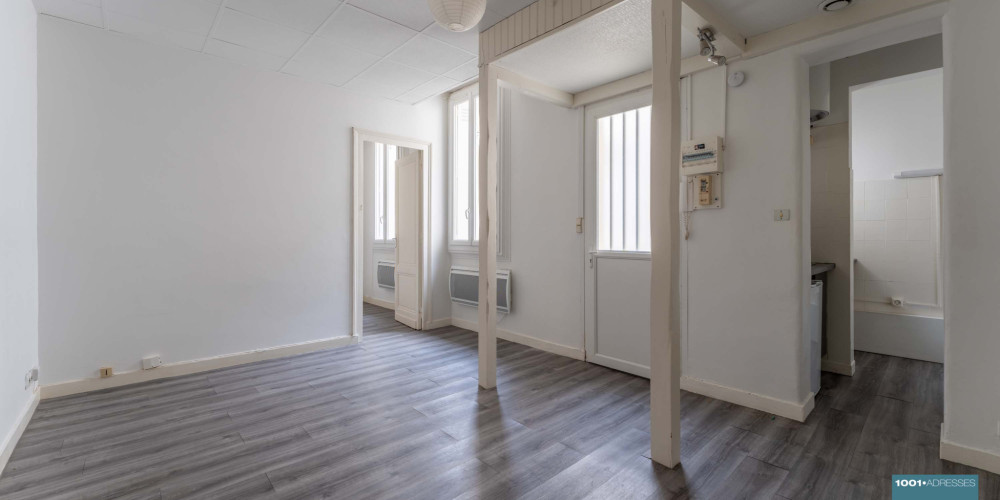appartement à BORDEAUX (33800)