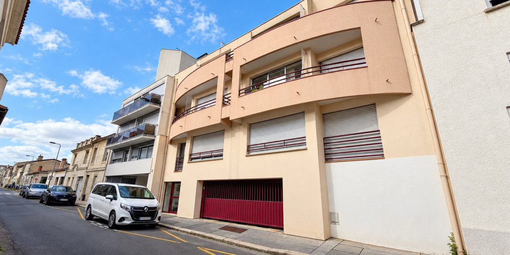 appartement à BORDEAUX (33800)
