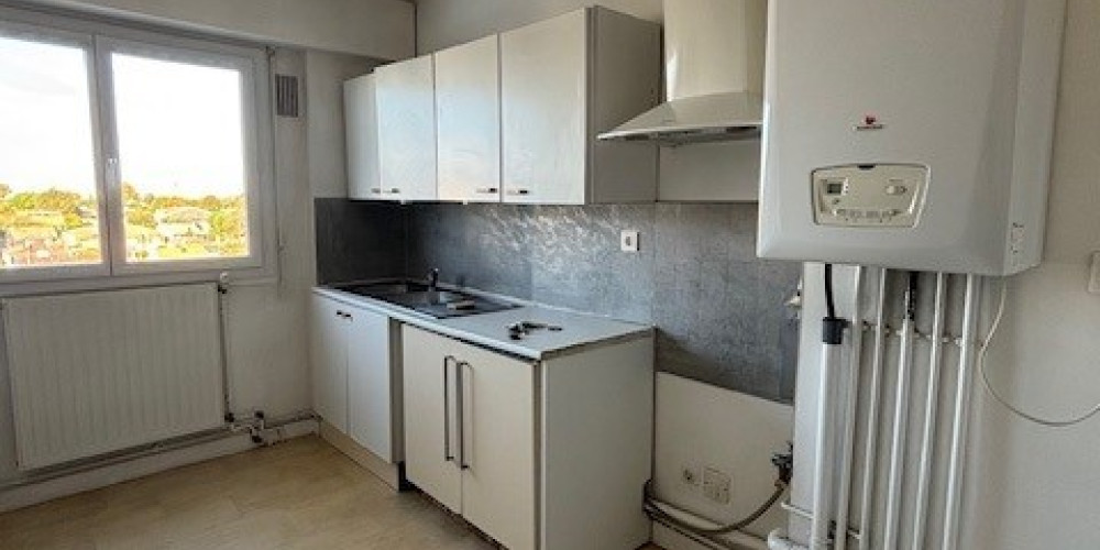 appartement à BORDEAUX (33200)