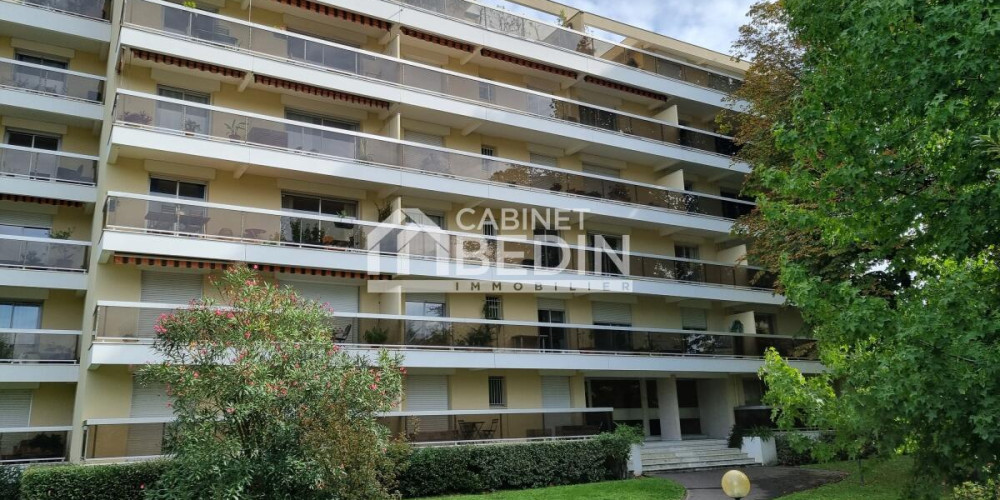 appartement à LE BOUSCAT (33110)