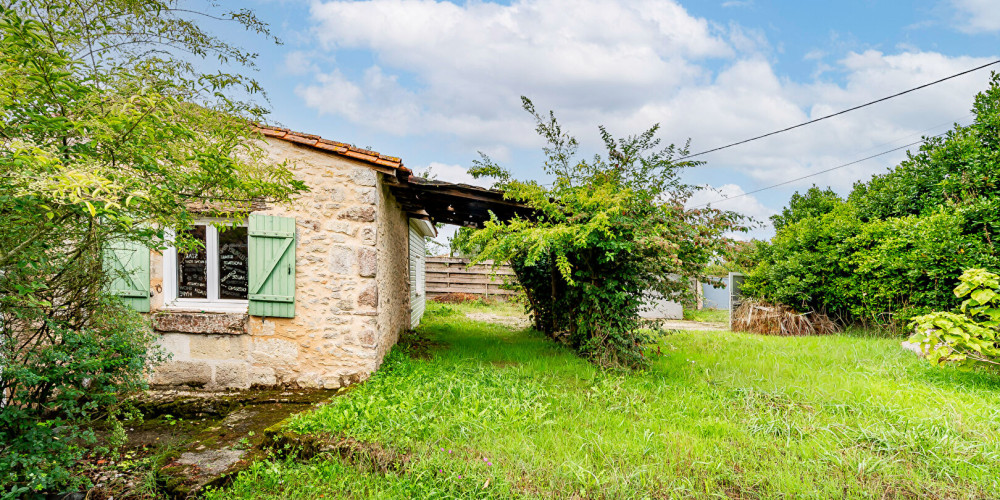 maison à CUSSAC FORT MEDOC (33460)
