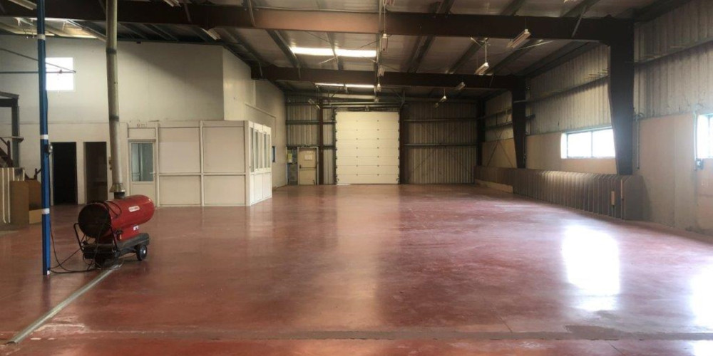 local industriel à BLANQUEFORT (33290)