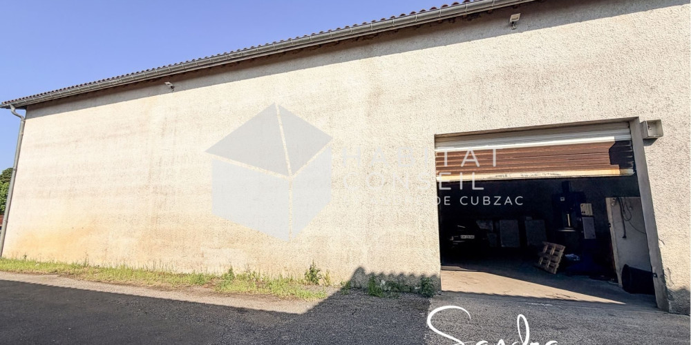 local commercial à LANSAC (33710)