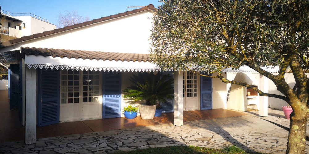 maison à BEGLES (33130)