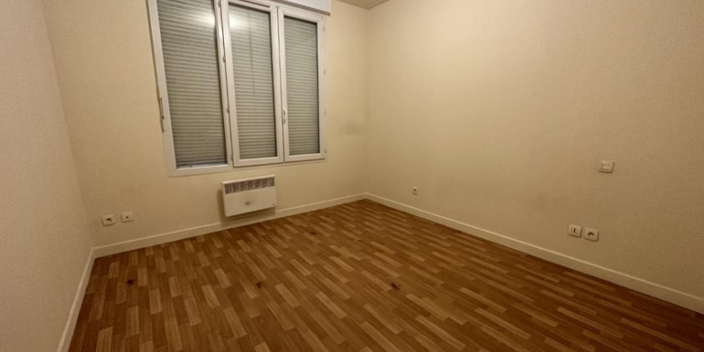 appartement à BORDEAUX (33800)