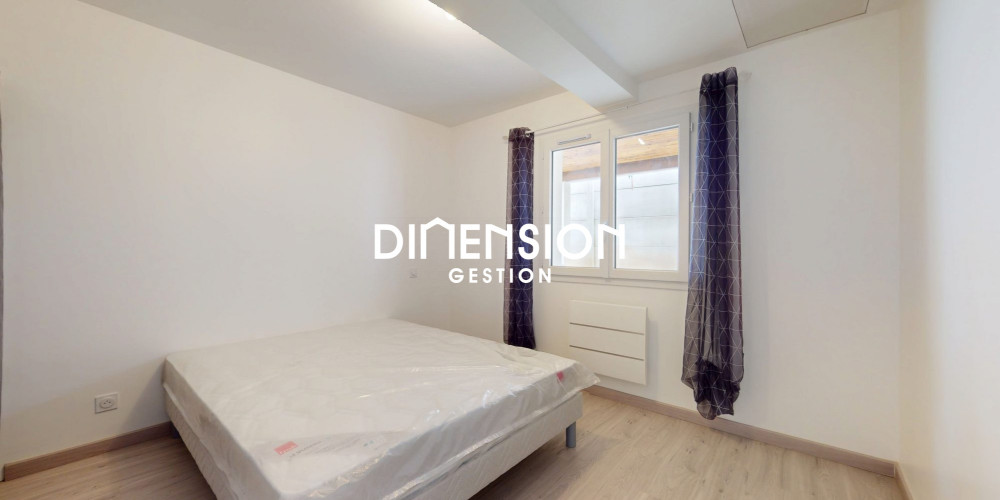 maison à ST DENIS DE PILE (33910)