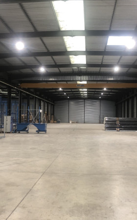 Local industriel  CARBON BLANC