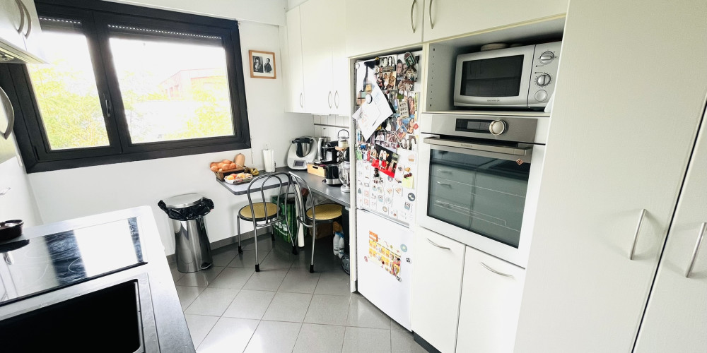 appartement à BORDEAUX (33200)