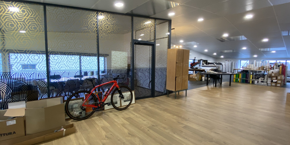 local industriel à MERIGNAC (33700)