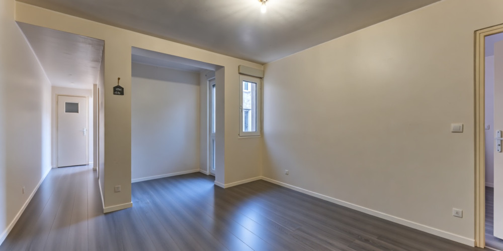 appartement à BORDEAUX (33000)