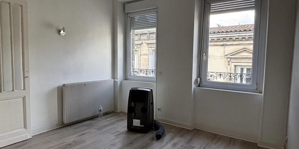appartement à BORDEAUX (33000)