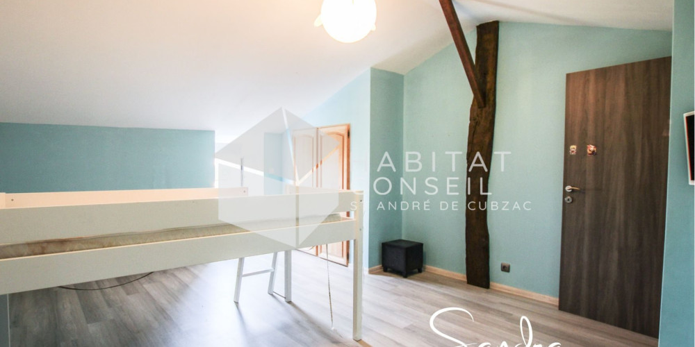 maison à ANGLADE (33390)