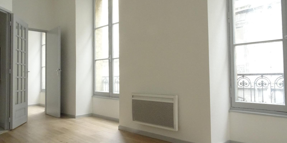 appartement à BORDEAUX (33000)