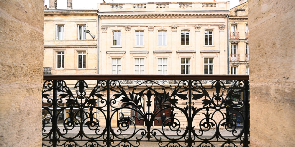 appartement à BORDEAUX (33000)
