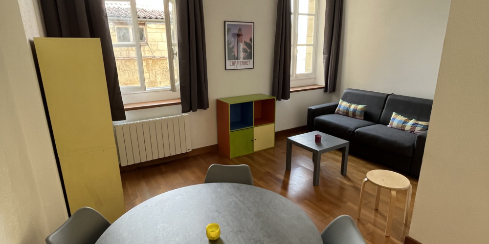 appartement à BORDEAUX (33000)