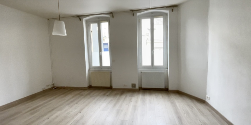 appartement à BORDEAUX (33800)