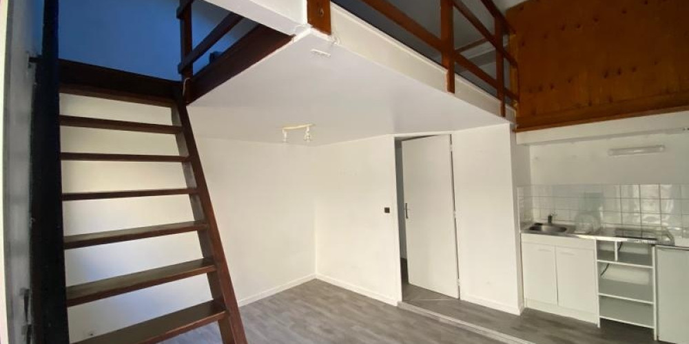 appartement à BORDEAUX (33000)