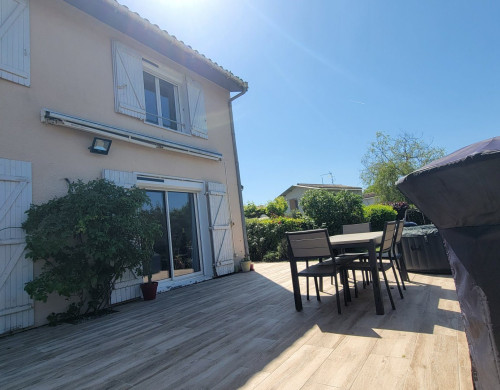 maison  CADAUJAC