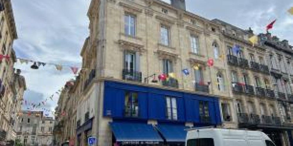 appartement à BORDEAUX (33000)