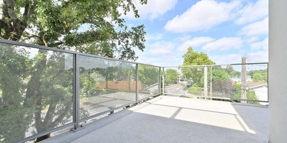 appartement à PESSAC (33600)