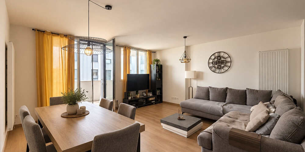 appartement à BORDEAUX (33300)