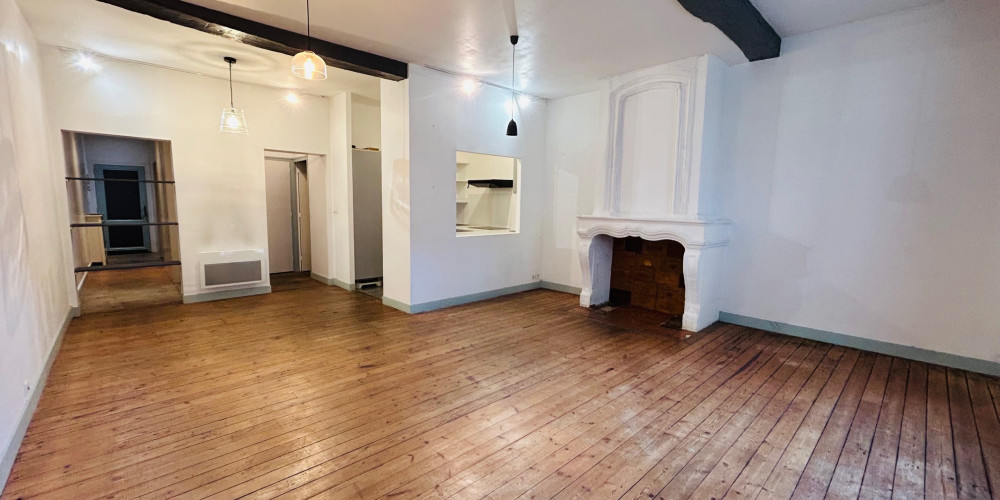 appartement à BORDEAUX (33000)