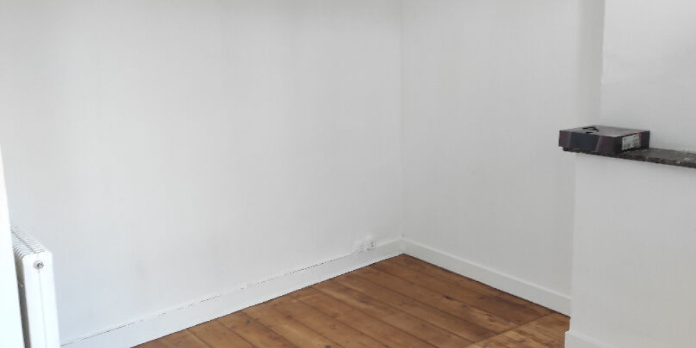 appartement à BORDEAUX (33800)