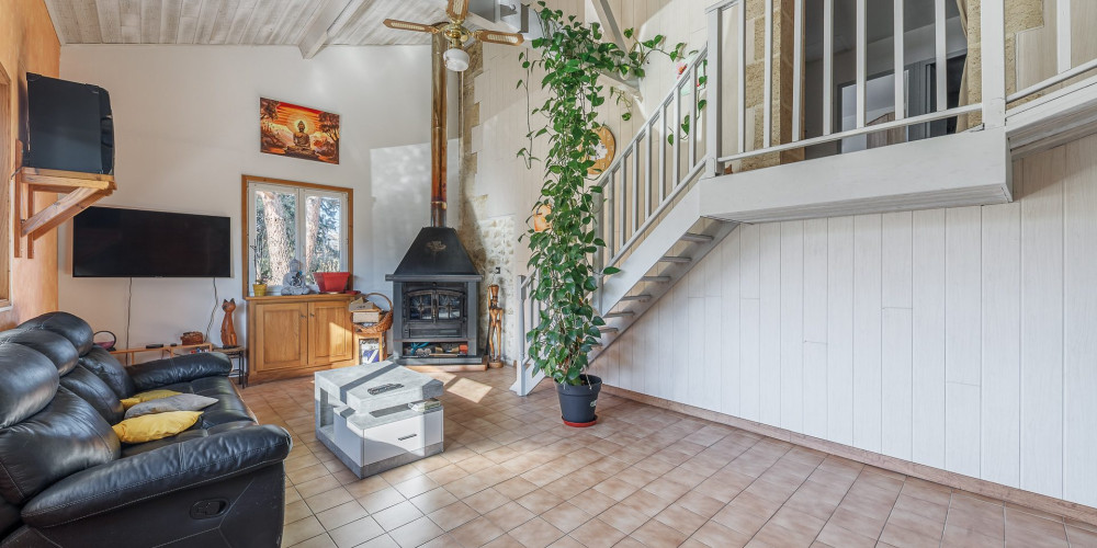 maison à ST BRICE (33540)