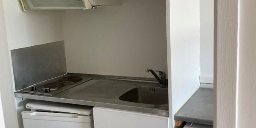 appartement à BORDEAUX (33000)