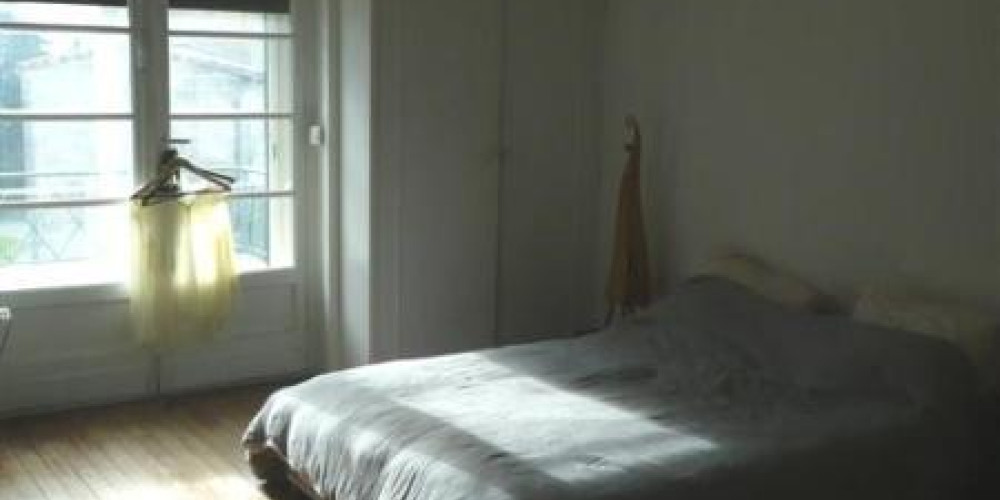 appartement à BORDEAUX (33200)