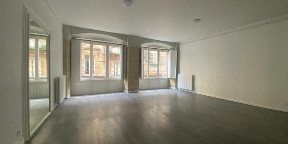 appartement à BORDEAUX (33000)